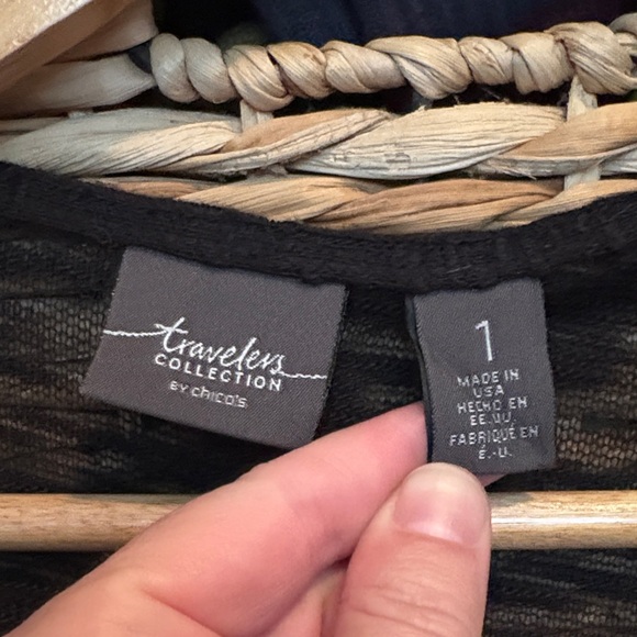 Chicos Absolutely Gorgeous Women's Black and Pink Sweater - Picture 2 of 9